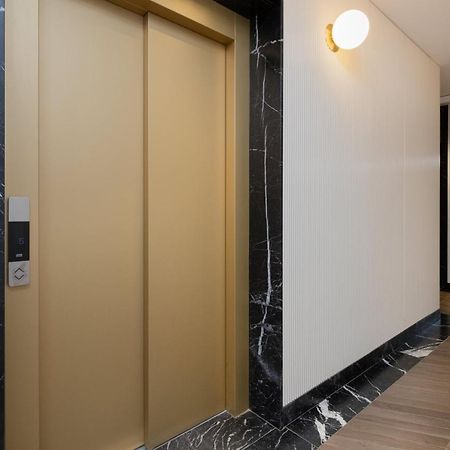 Luxurious Apartment With Two Bedrooms And Parking In Gdynia By Noclegi Renters Exteriér fotografie